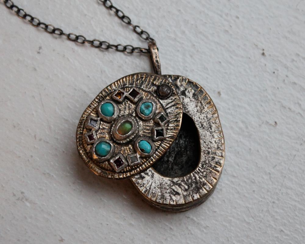 Kinship Treasure Locket - Franny E Fine Jewelry