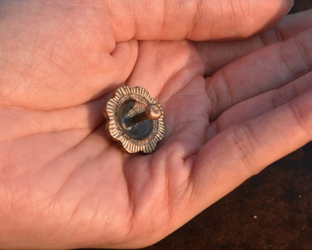 Made to Order—Bow's Spinning Top - franny e