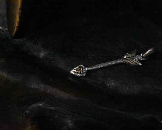 One of One—Mini Arrow Necklace - franny e