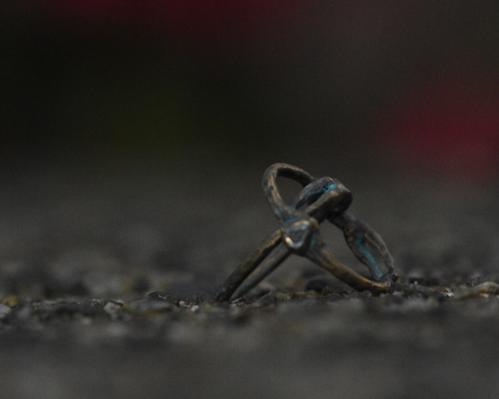 One of One—A Portal To A Past Moment Ring
