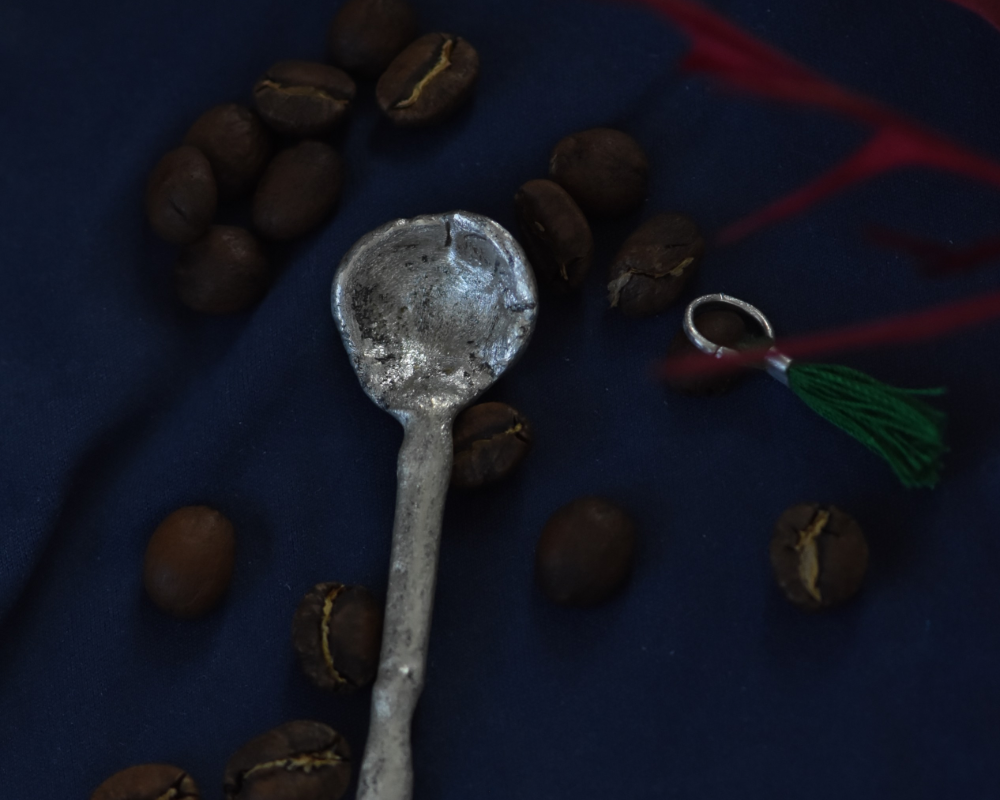 One of One—Une Cuillère En Argent