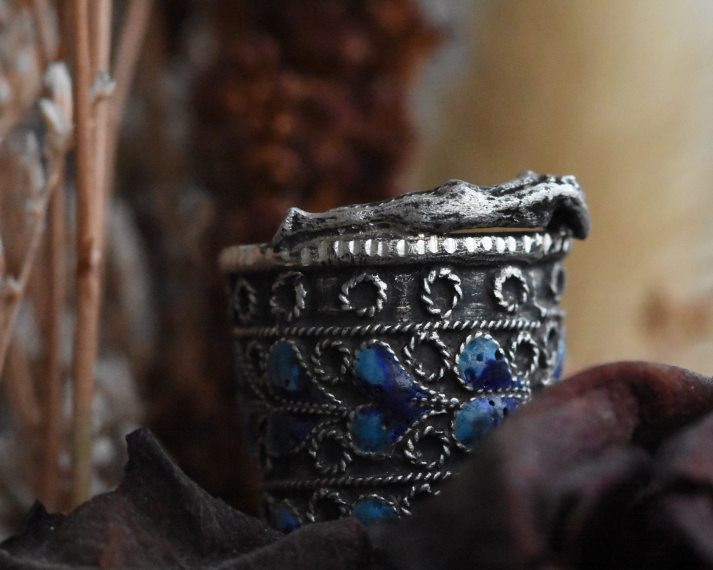 One of One—Dreaming Winter Muse Thimble