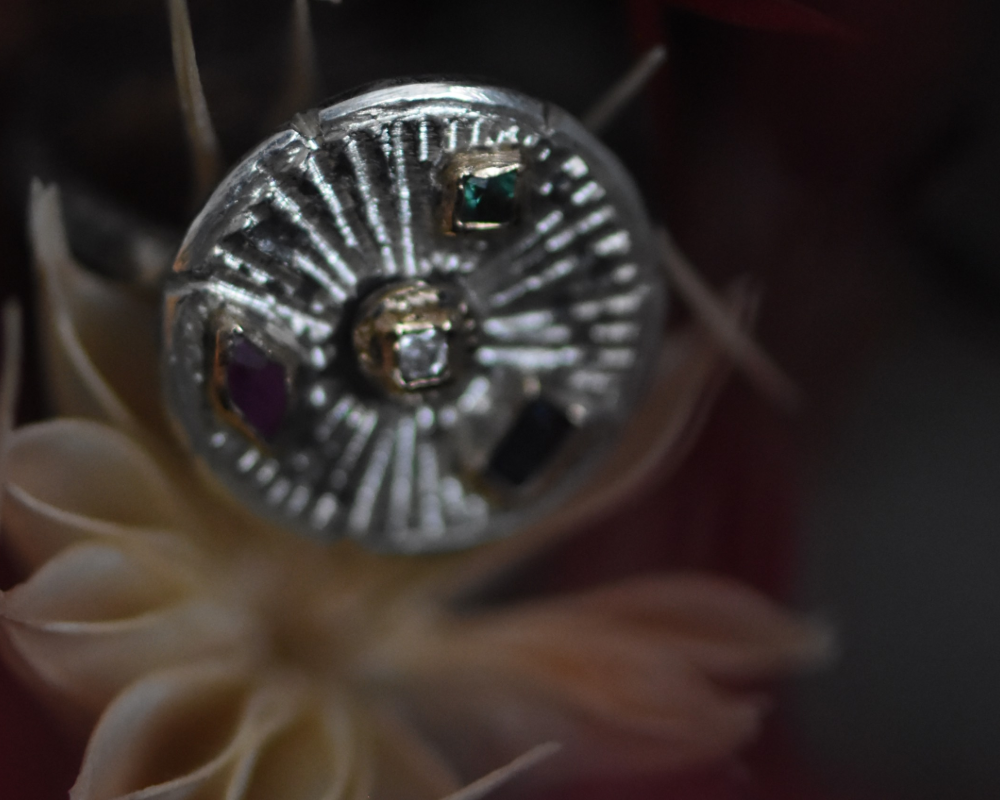 One of One—Keep The Plate Spinning Ring