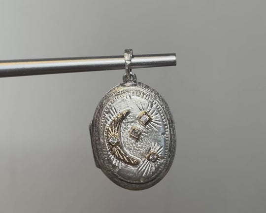 One of One—Wandering Into Stardust Locket